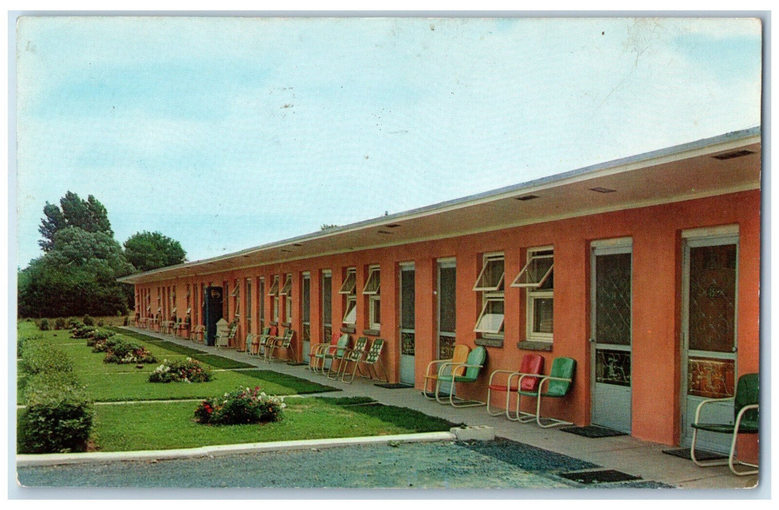 c1950\'s Traveler\'s Motel North Syracuse New York NY Unposted Vintage Postcard