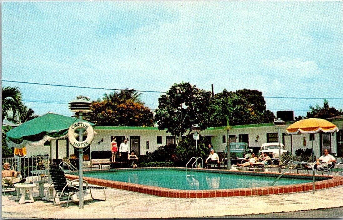 Vintage Postcard Cactus Motel Miami Florida FL B2