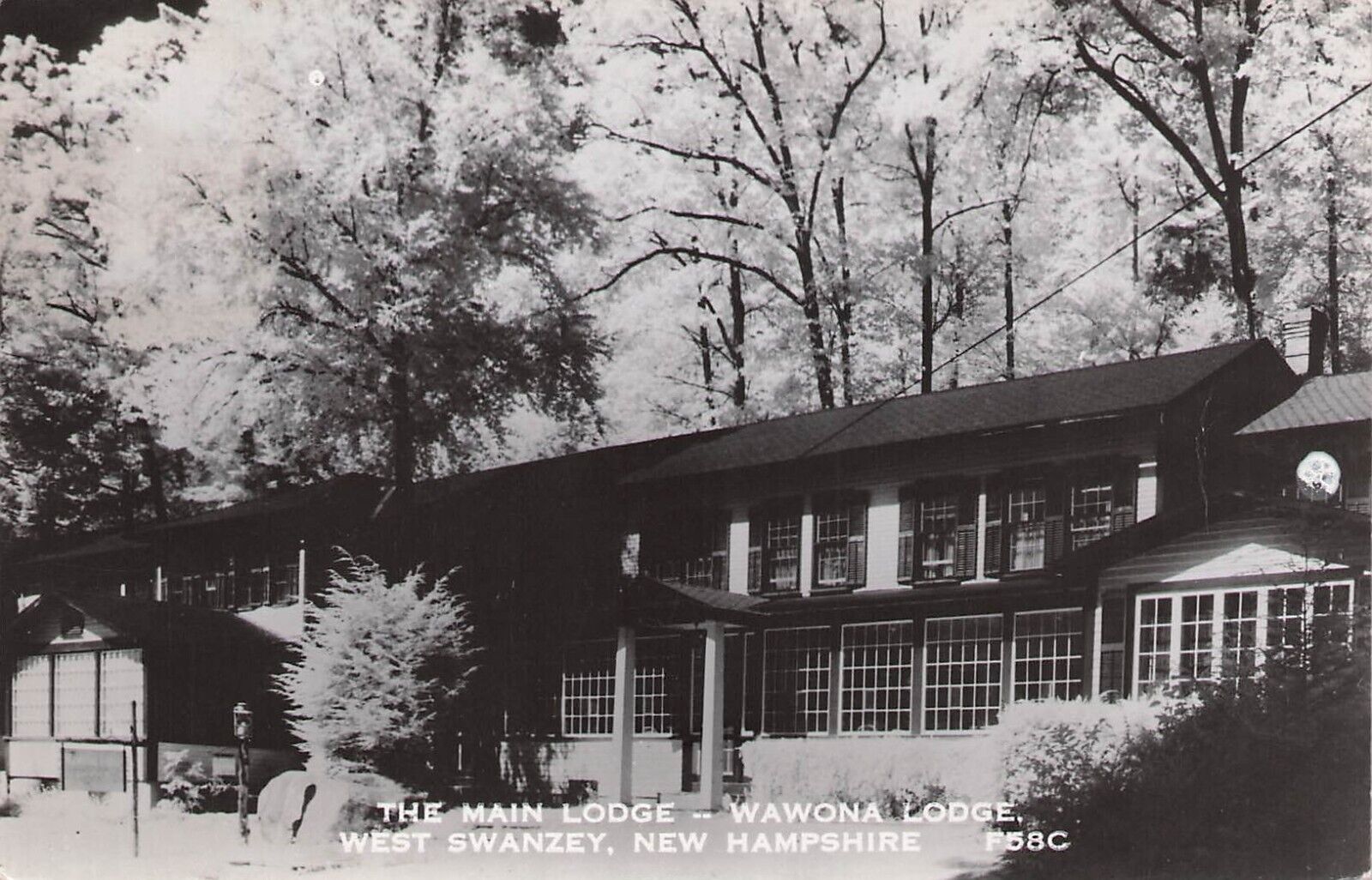 RPPC The Main Lodge Wawona Lodge West Swanzey, New Hampshire  PM 1956