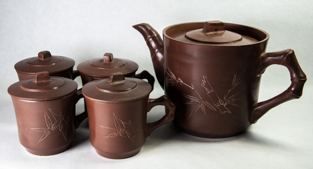 Japanese Hand Made Pottery Tea Set Teapot 4 Cups w Lids Bamboo Brown Signed