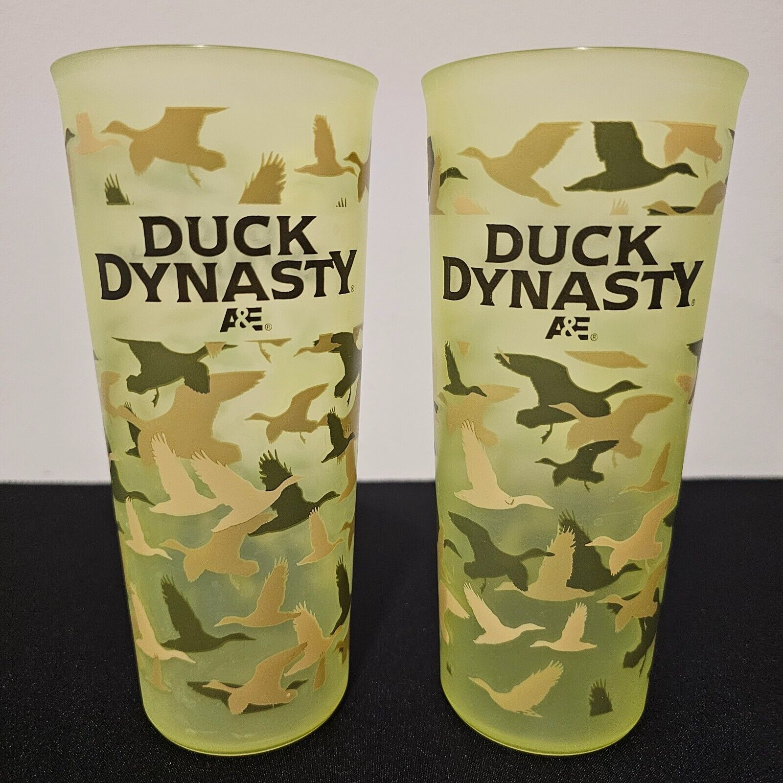2013 Duck Dynasty A&E Green Redneck Tumbler 16 oz Uncle Si Tea Cups Camo (2)