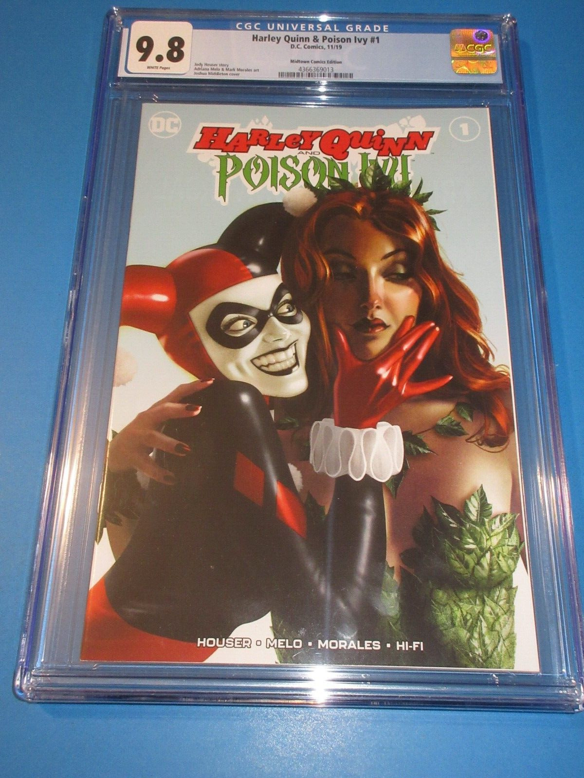 Harley Quinn and Poison Ivy #1 Middleton Rare Variant CGC 9.8 NM/M Gorgeous gem