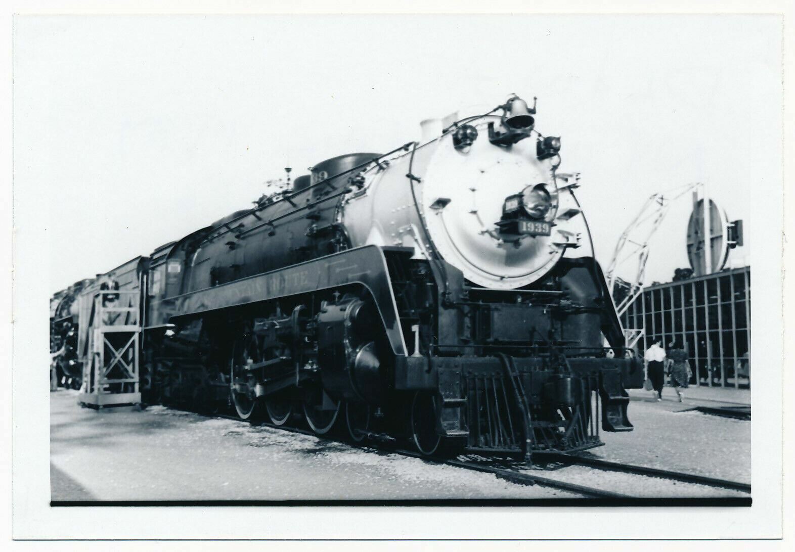 Delaware, Lackawanna and Western Railroad Locomotive no. 1939