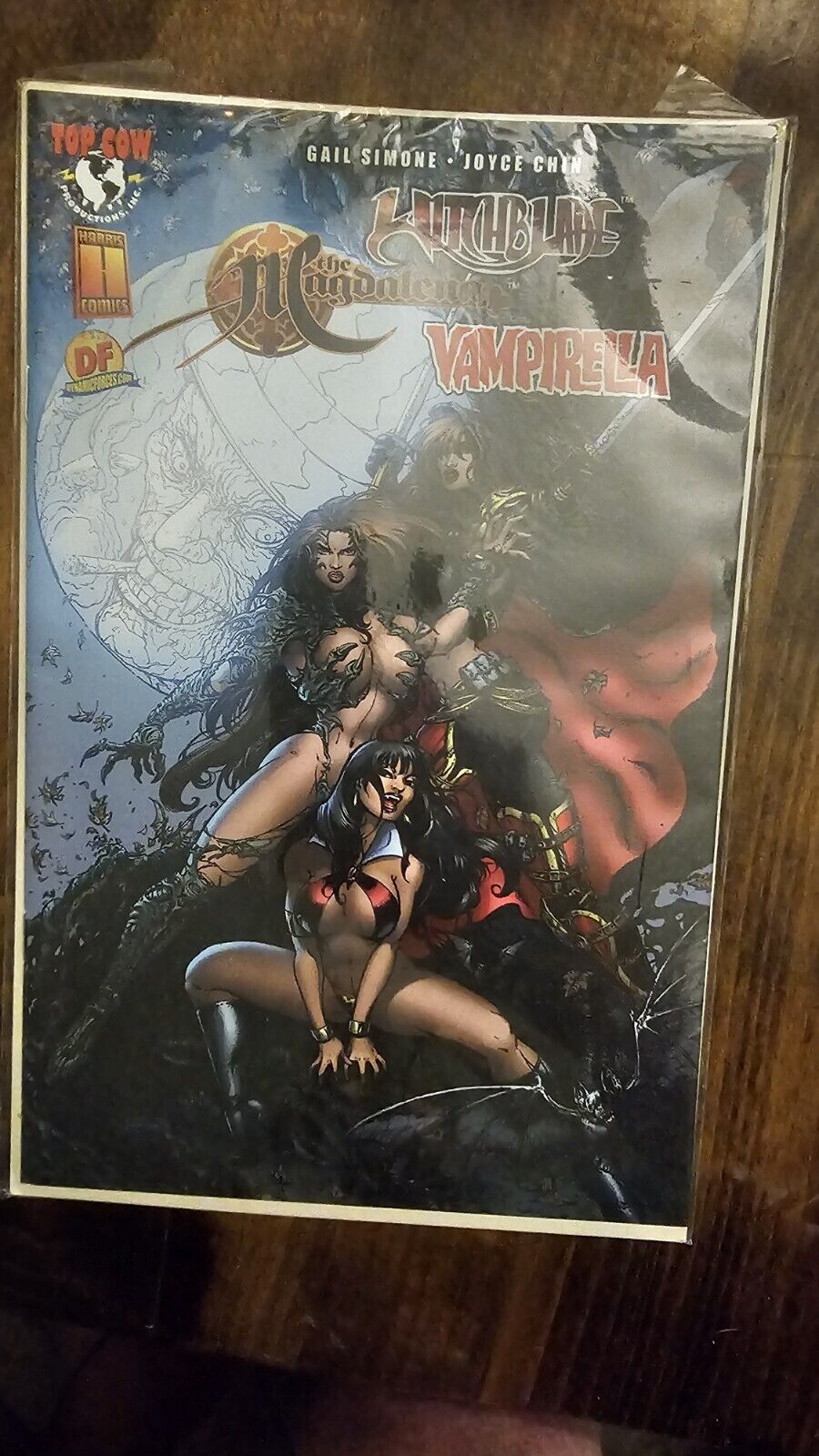 Witchblade Magdalena Vampirella Convergence Dynamic Forces Variant LE To 2000 NM