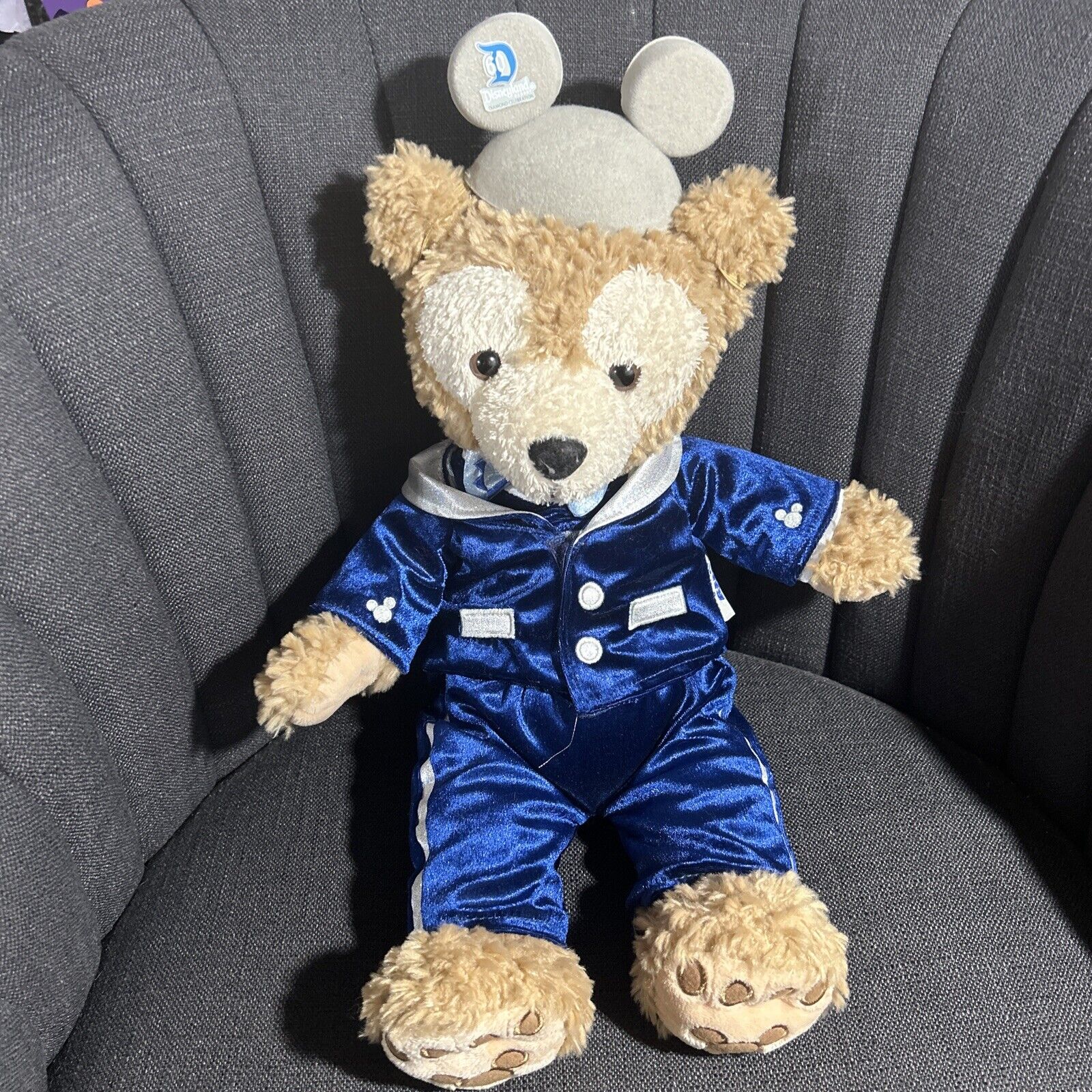 Duffy The Disney Bear With 60th Anniversary Diamond Outfit Excellent Condition