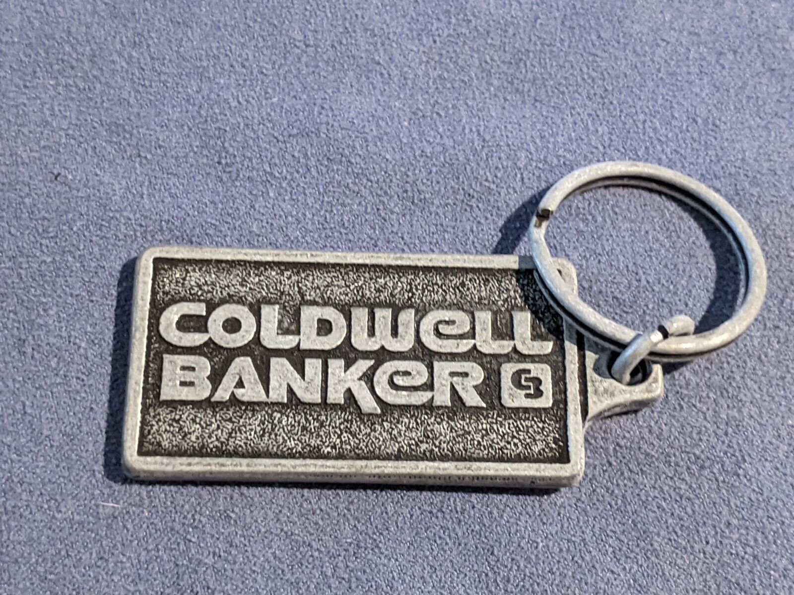 VINTAGE KEYCHAIN KEY RING (C1) Pewter Coldwell Banker