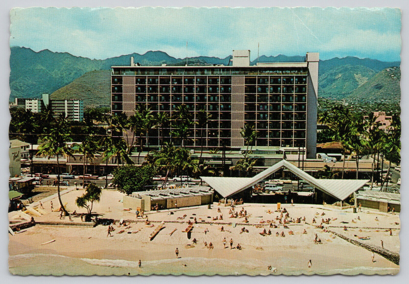 Postcard Waikiki Biltmore Beach Hotel Honolulu, Hawaii 1963 (620)