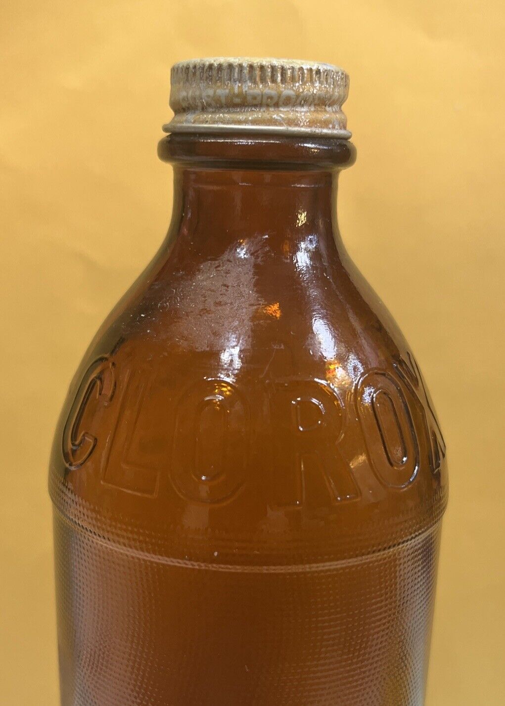 VTG Clorox 16 Oz Amber Brown Glass Duraglas Bottle Embossed Decor w/ Cap