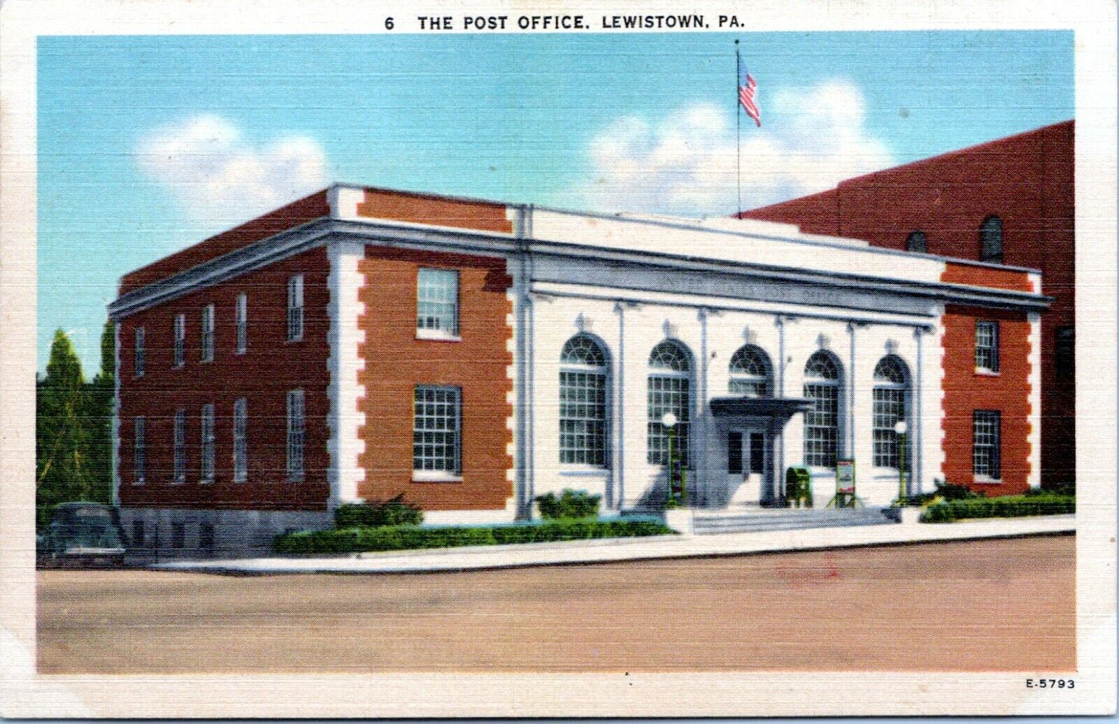 Lewistown Pennsylvania Postcard Post Office Linen 1930s MX