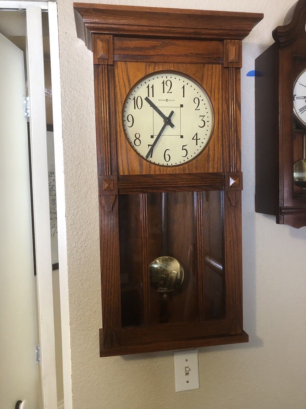 Big And Beautiful Wall Clock . HOWARD MILLER WALL CLOCK - THE ASHBEE II  620-185