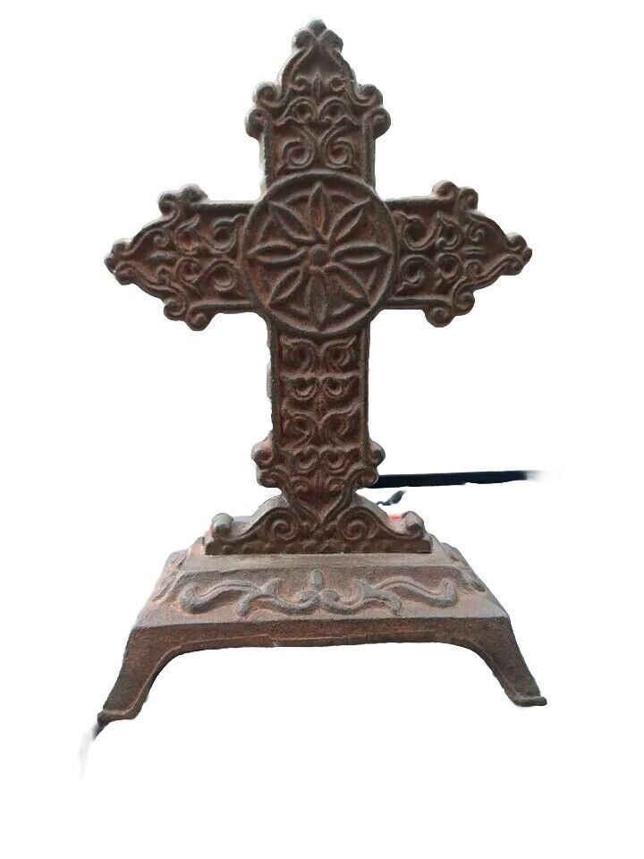Vintage Free Standing Ornate Cast Iron Tabletop Cross/Crucifix