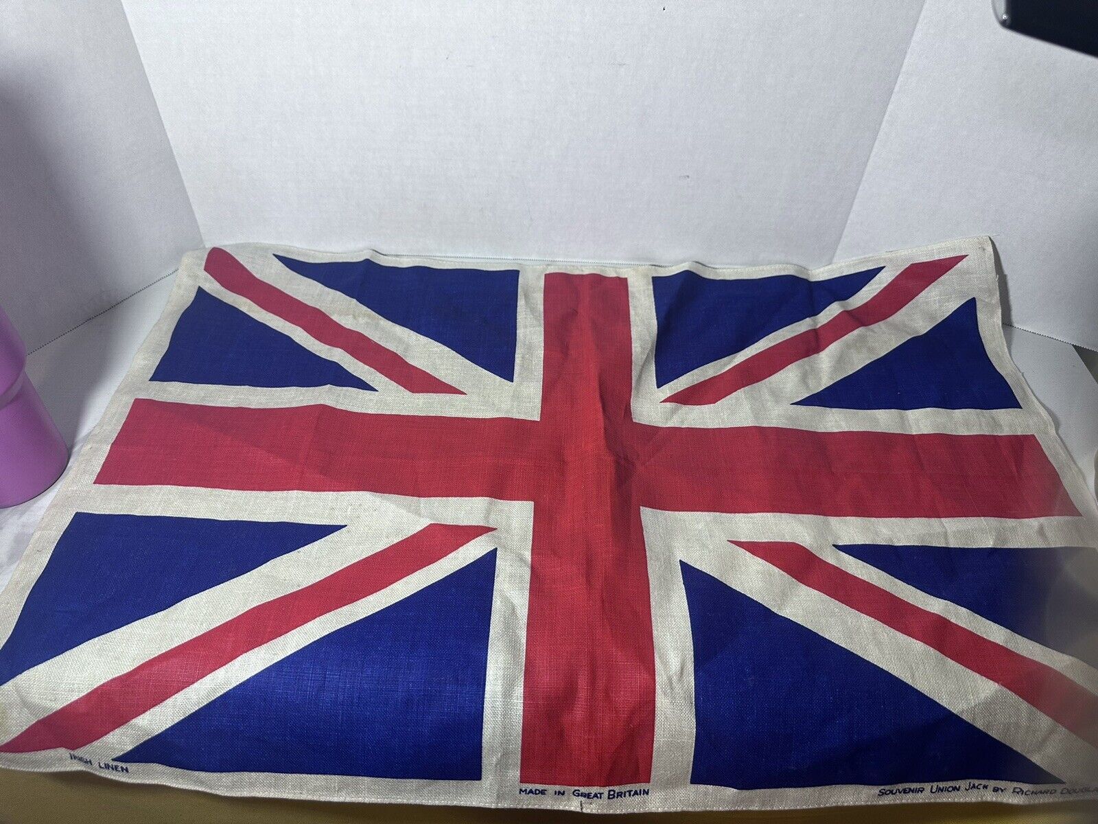 Vintage Souvenir Union Jack Pure Linen British Flag  Richard Douglas -20”x30”