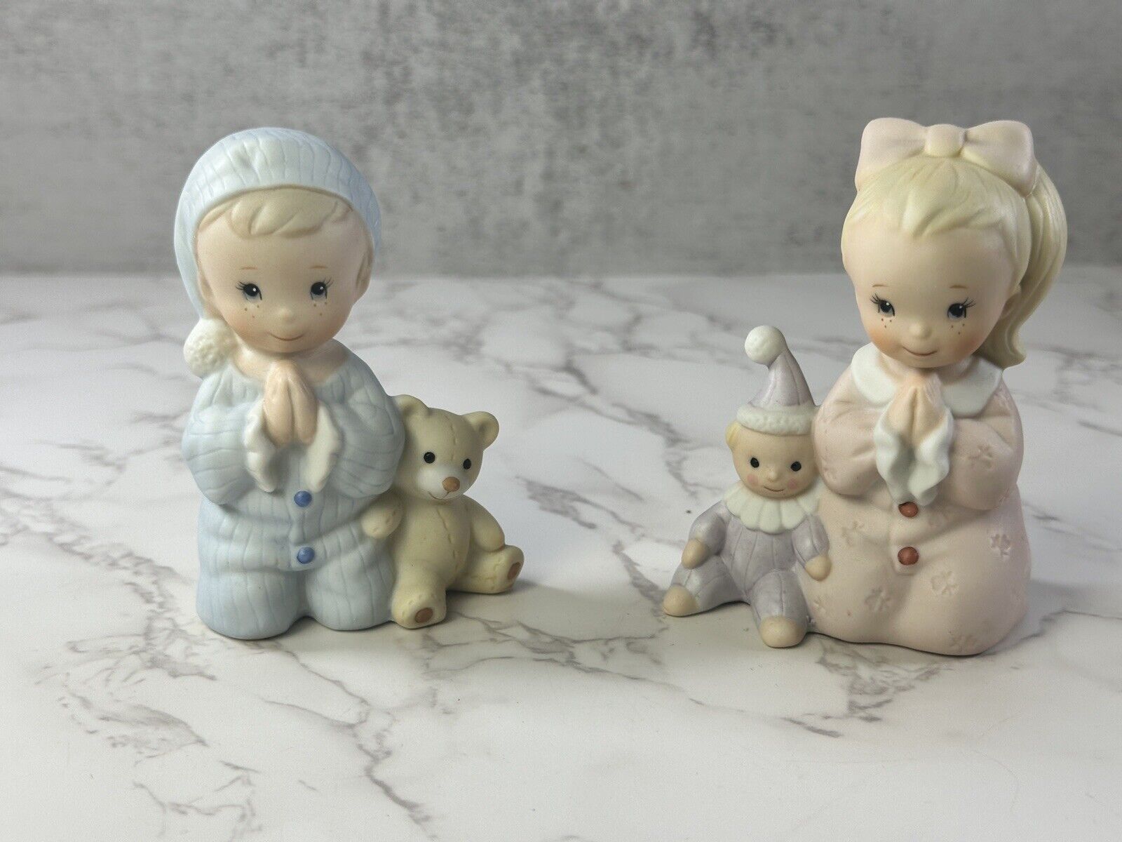 Vintage Homco Praying Children Boy And Girl With Dog And Doll SET of 2