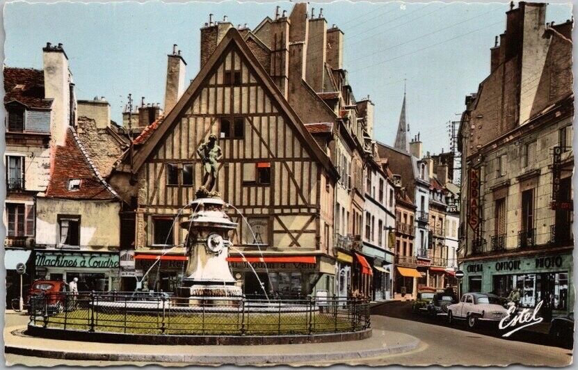 Vintage 1950s DIJON, France Postcard \