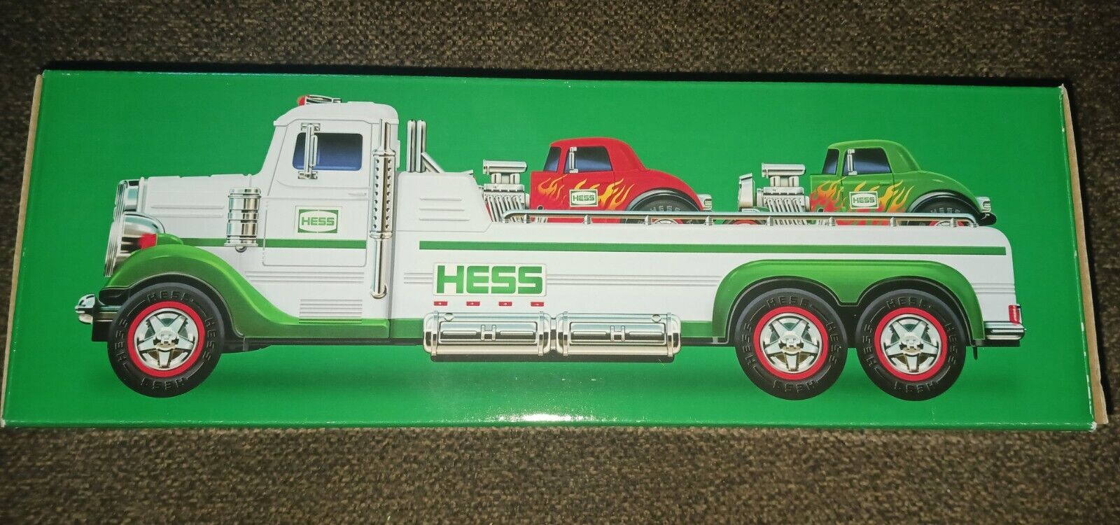 Hess 2022 Flatbed Truck With 2 Hot Rods Flashing LIGHTS Batteries Inc.