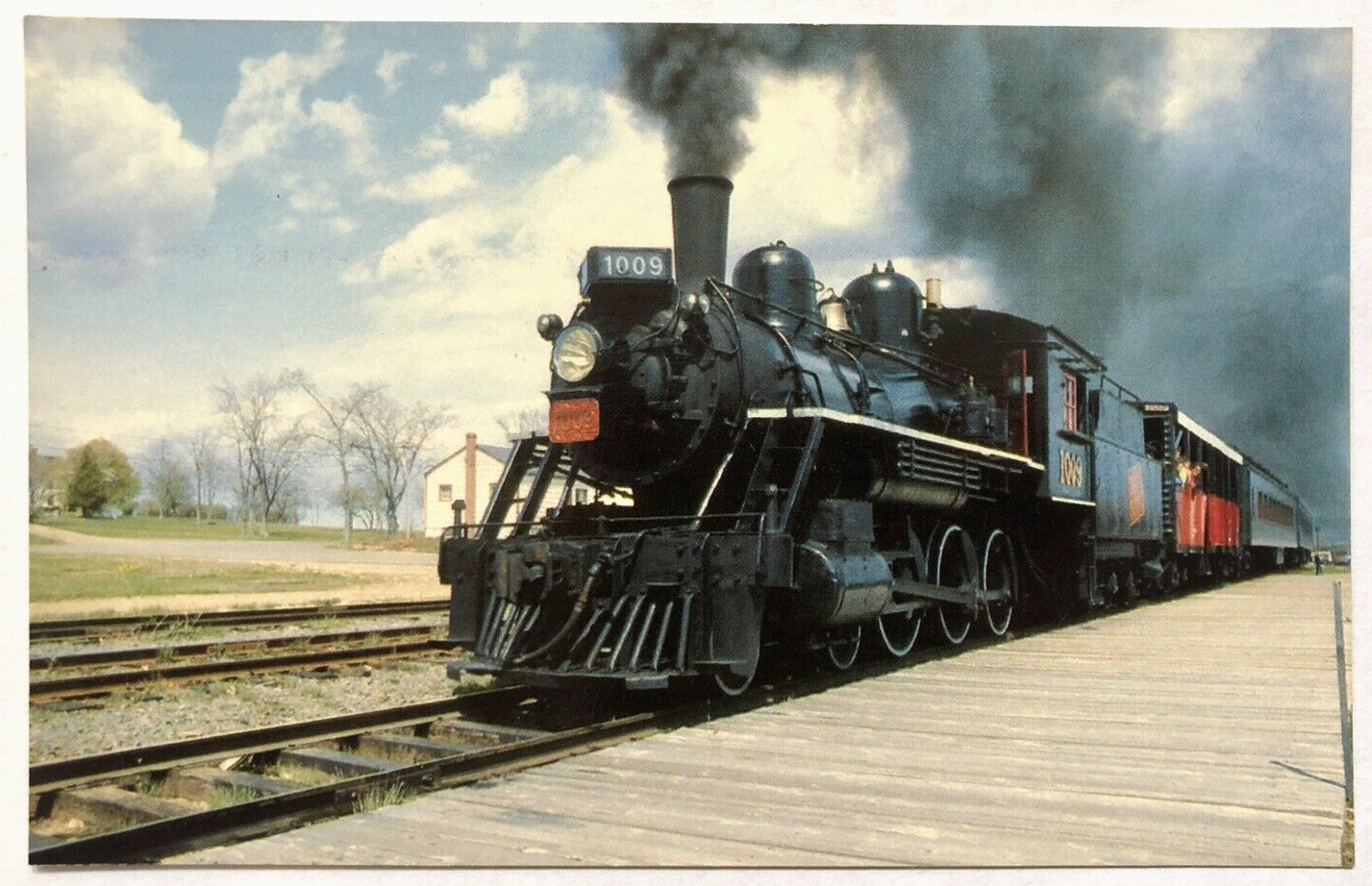 Salem & Hillsborough Railroad 4-6-0 #1009 MLW 1912 Formerly CNR Class F Postcard