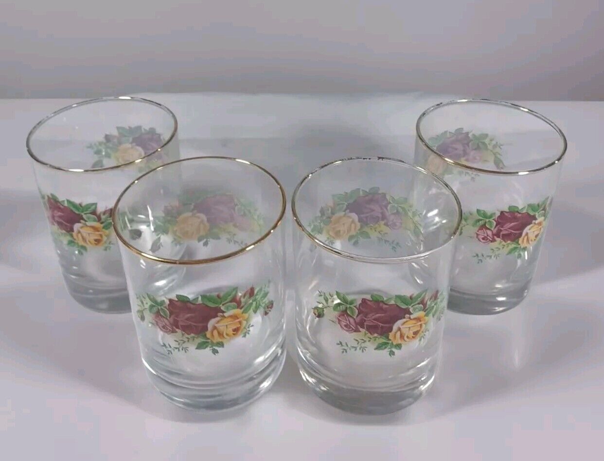 ROYAL ALBERT 1960S OLD COUNTRY ROSES 4 1/4