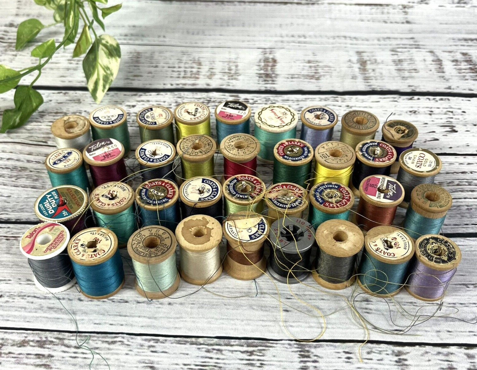 Lot of 36 Vintage Wooden Spools & Thread Variety Crafts Art Collectors Sewing