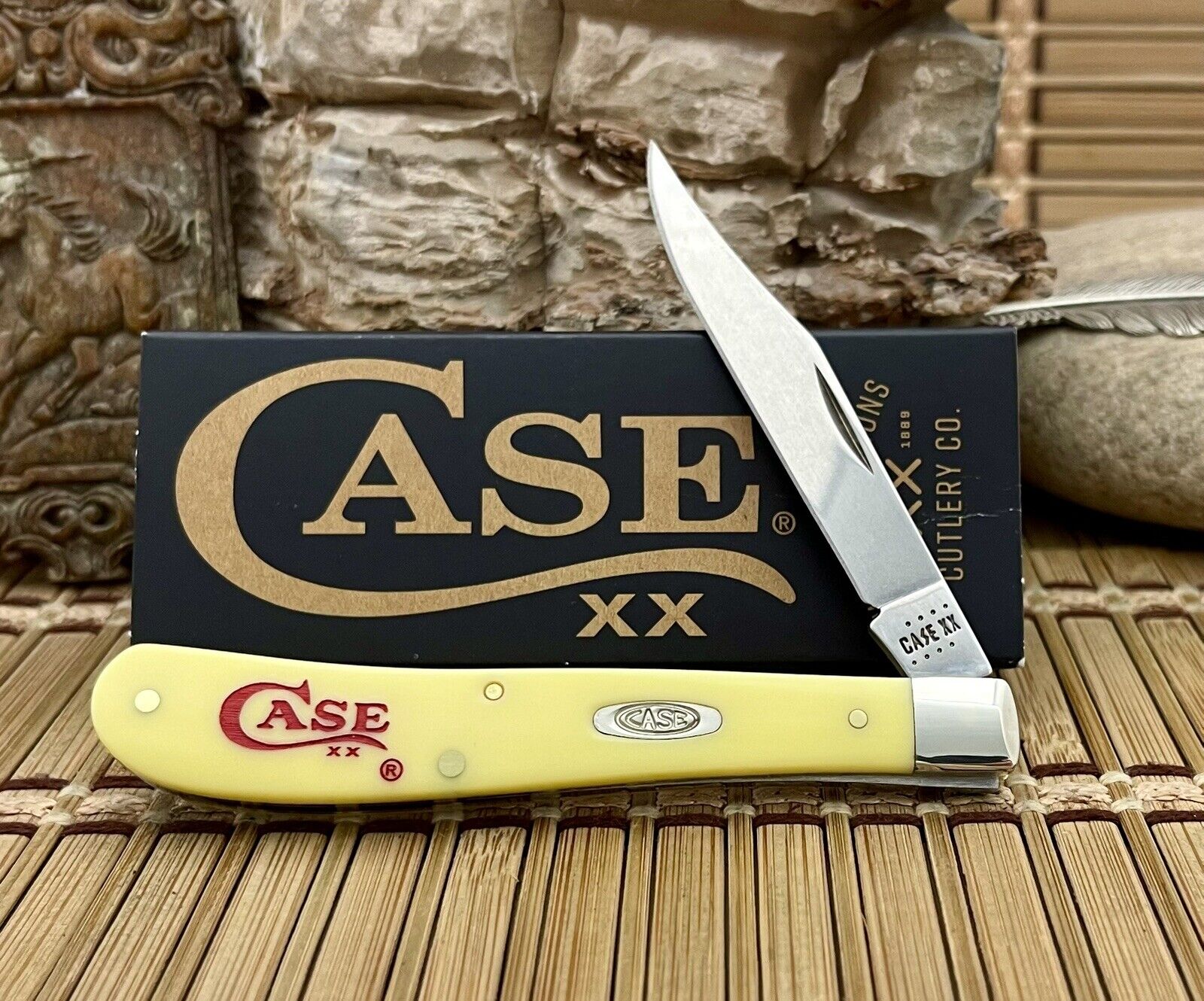 Case XX USA 2024 Red Edition Case LOGO Stainless Barehead Slimline Trapper Knife