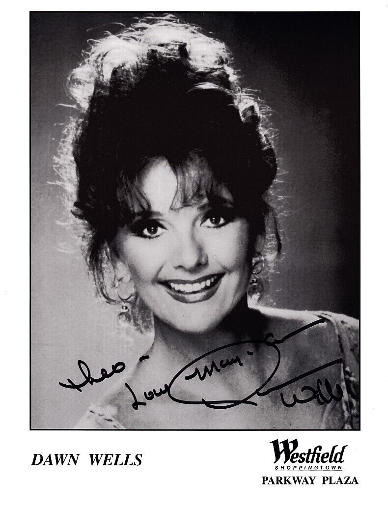 Dawn Wells signed autograph auto 8x10 photo inscribed Mary Ann Gilligan's Island
