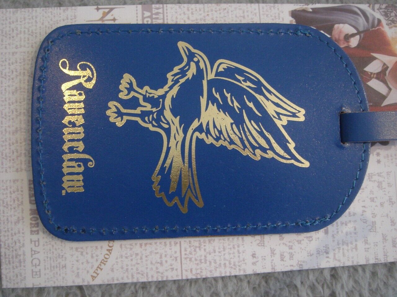BNWT HARRY POTTER  RAVENCLAW  LUGGAGE TAG  OFFICIAL  RECYCLED LEATHER  HOGWARTS
