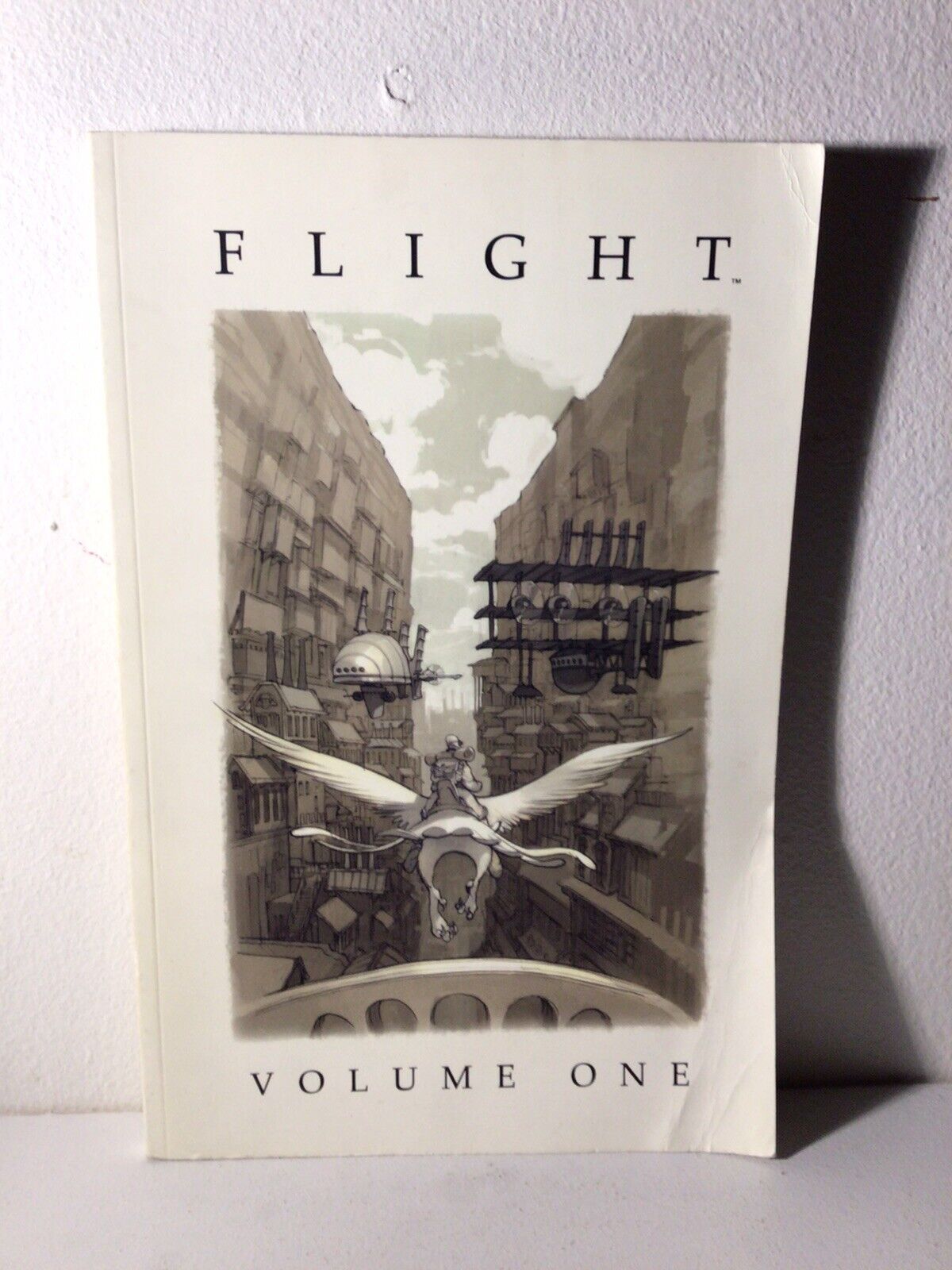 Flight Volume 1:Stories By Bengal, Catia Chime,  Jake Parker, Kazu Kibuishi-TPB