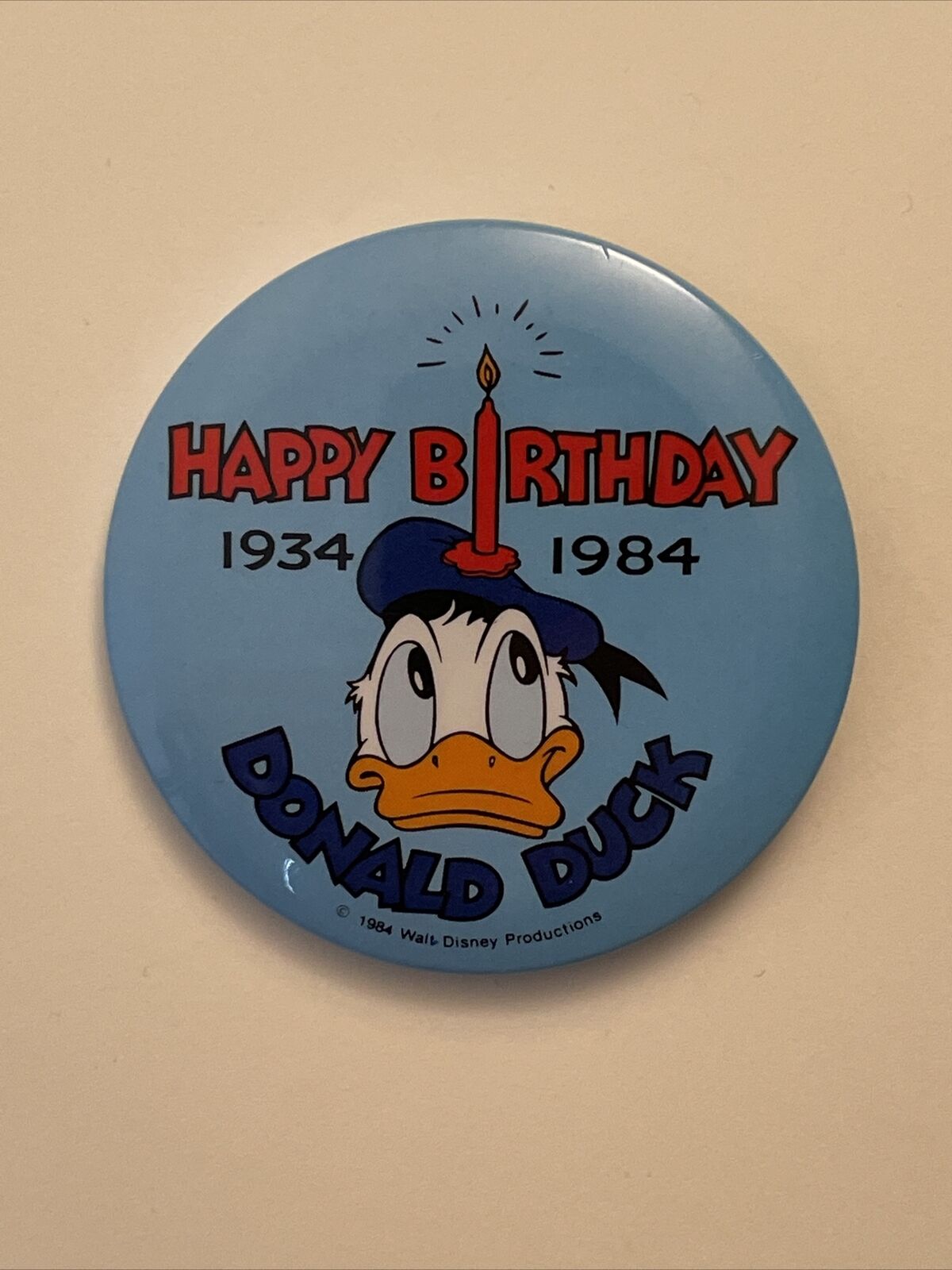 Vintage 1984 Walt Disney Happy Birthday Donald Duck Pin Back Button