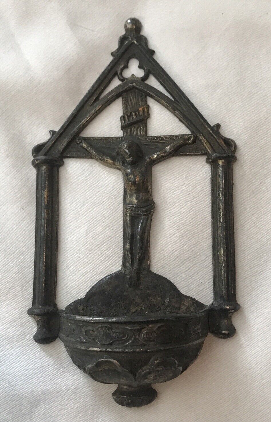Rare Antique Metal Holy Water Font Jesus Cross Religious Wall Hanging 6\