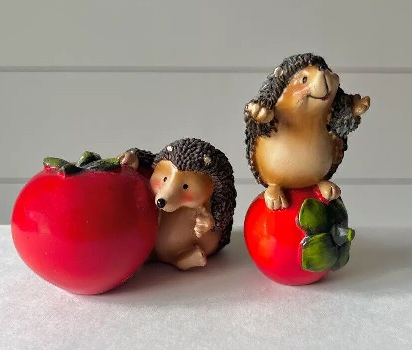 Pair Of Hedgehog Figurines Posing With Tomatoes 3.5” Hand Painted Animal Decor