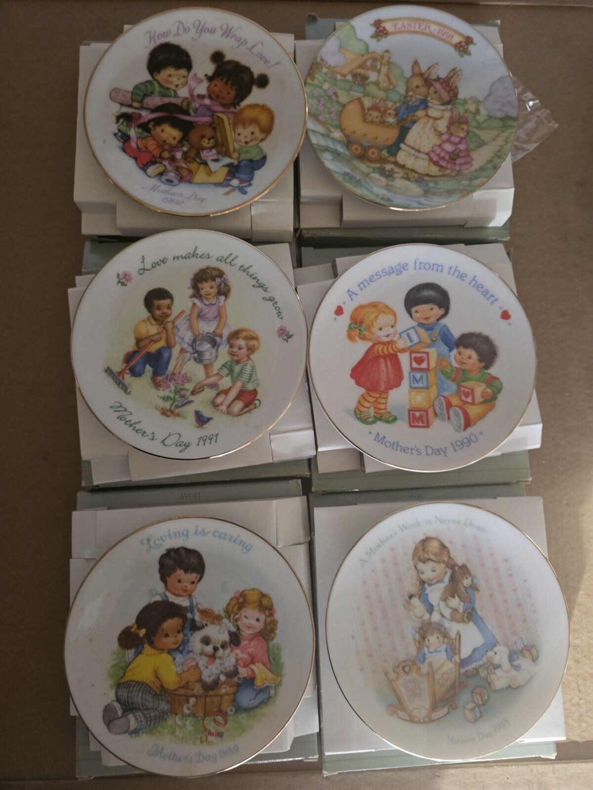 Vintage Avon Collector’s Plate Lot