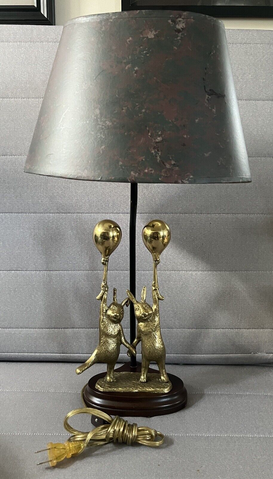 Brass Bunnies With Balloons Vintage Lamp Wood Base Nursery Bedroom Traditional