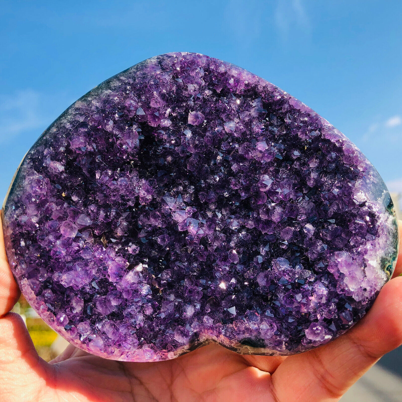 530g Natural Uruguayan Amethyst Quartz Crystal Geode Heart-Shape Healing C234