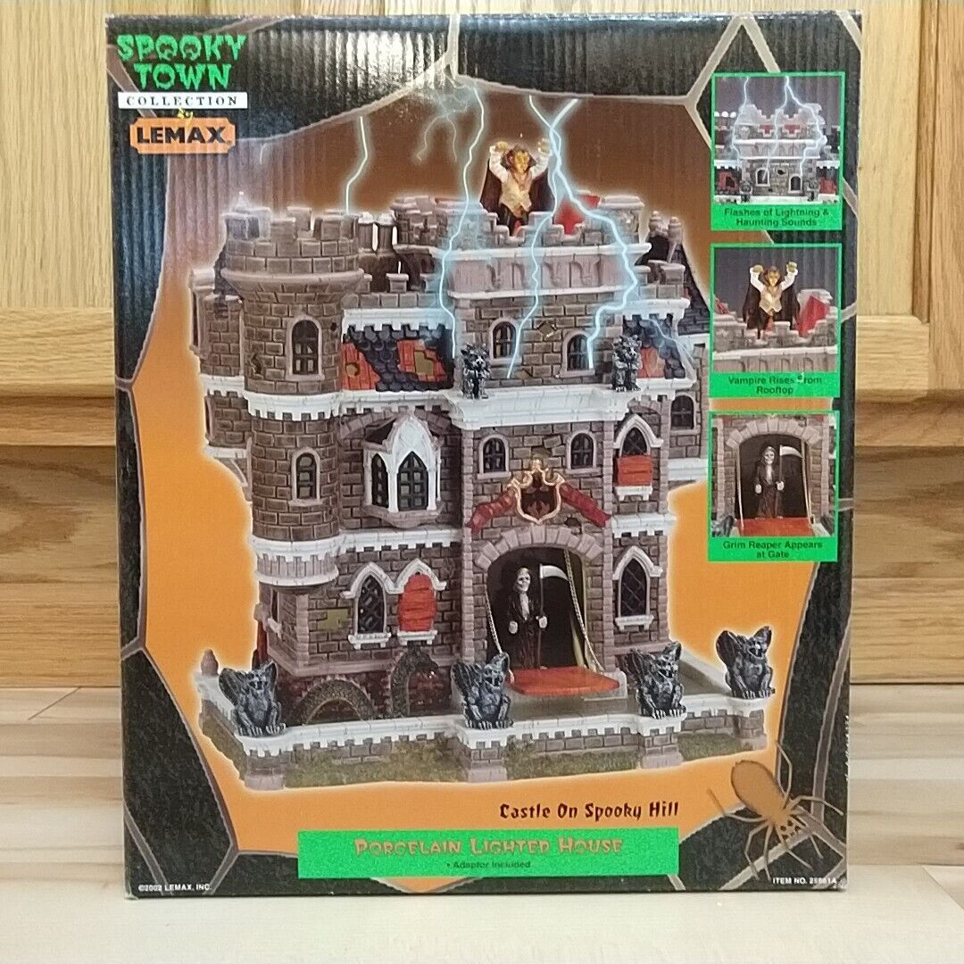 Lemax Spooky Town Castle on Spooky Hill Halloween New in Box 2002 Retired