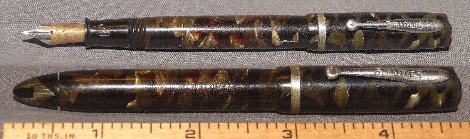 Vintage golden brown Sheaffer Balance? Fountain pen 14K Gold Feather Touch nib