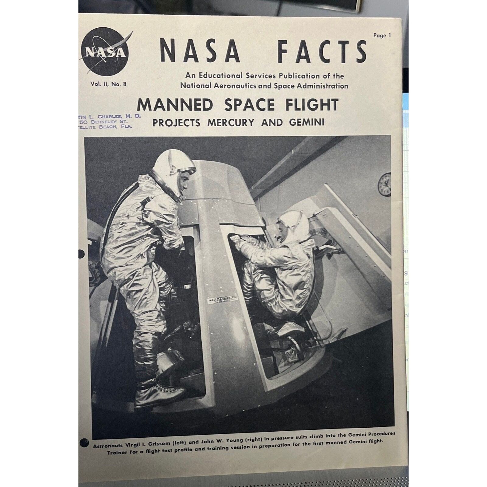 Vintage NASA Facts Vol. II, No. 8 Projects Mercury & Gemini Manned Space Flight 