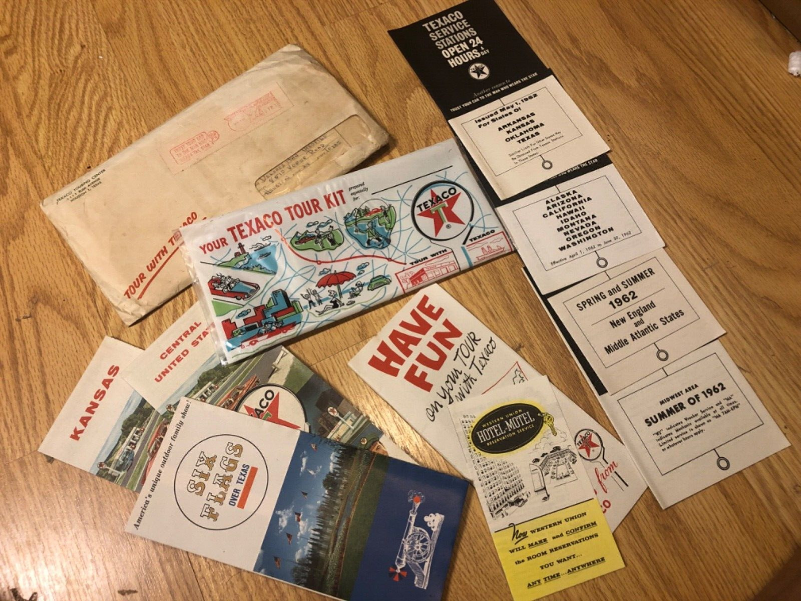 Vintage Your Texaco Tour Kit Maps Trip TEXAS - Six Flags, Central US, Kansas Etc