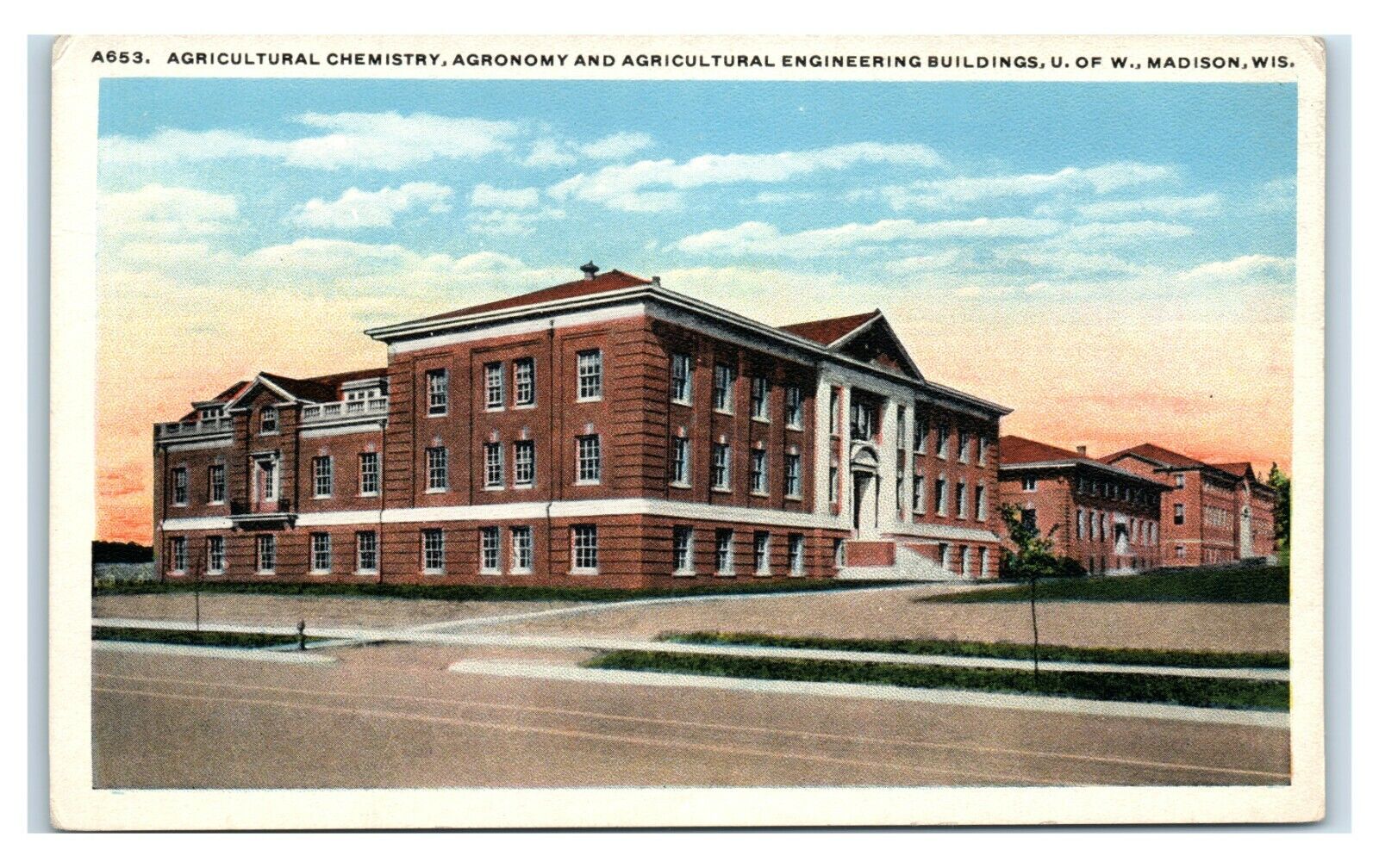 Postcard Agricultural Chemistry, Agronomy, Engineering Building Univ of WI  G36