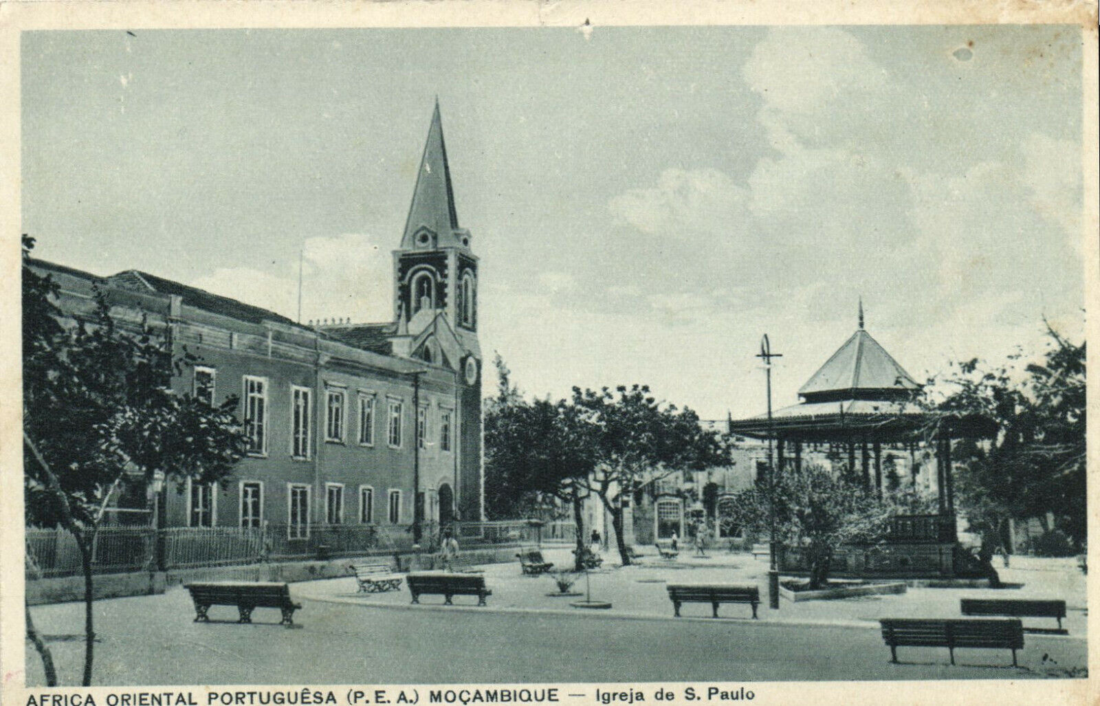 PC CPA MOZAMBIQUE, IGREJA DE S. PAULO, Vintage Postcard (b24874)