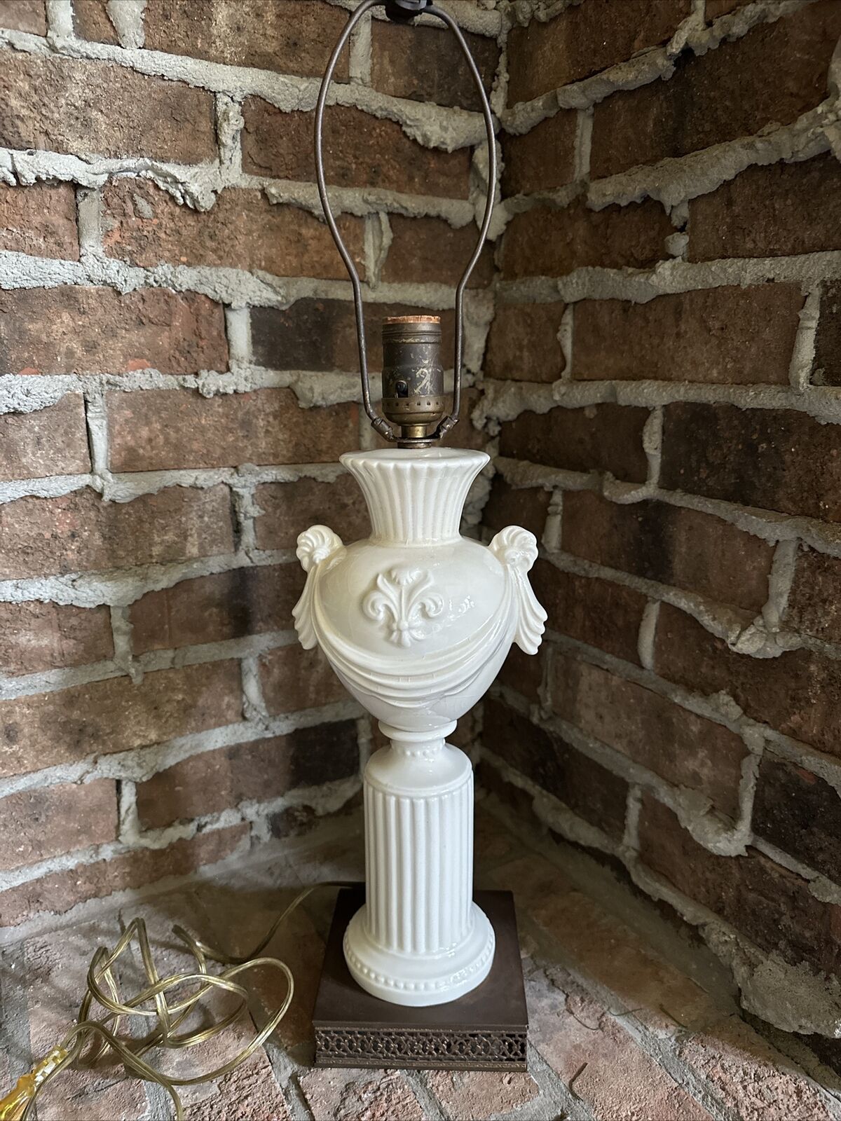 Vintage White Porcelain Urn Italian French Country Style Table Lamp On Pedestal