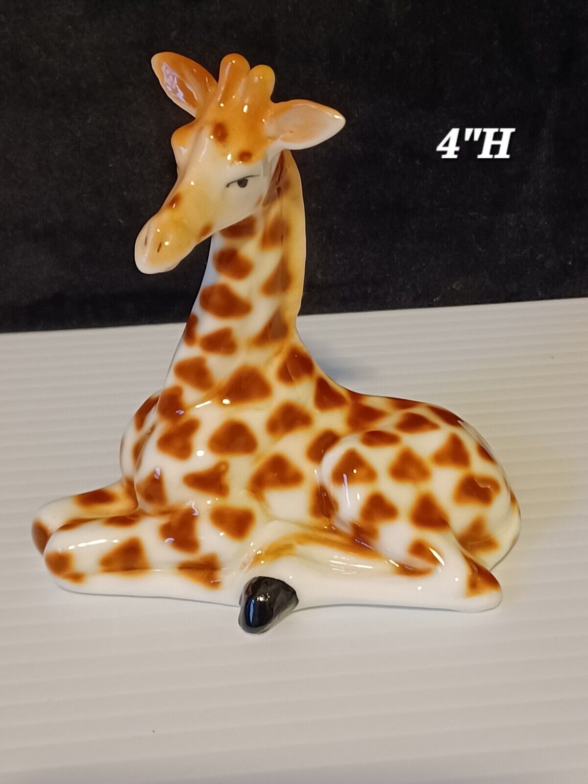 Vintage Ardco Porcelain Giraffe Figurine Made In Taiwan Detailed 