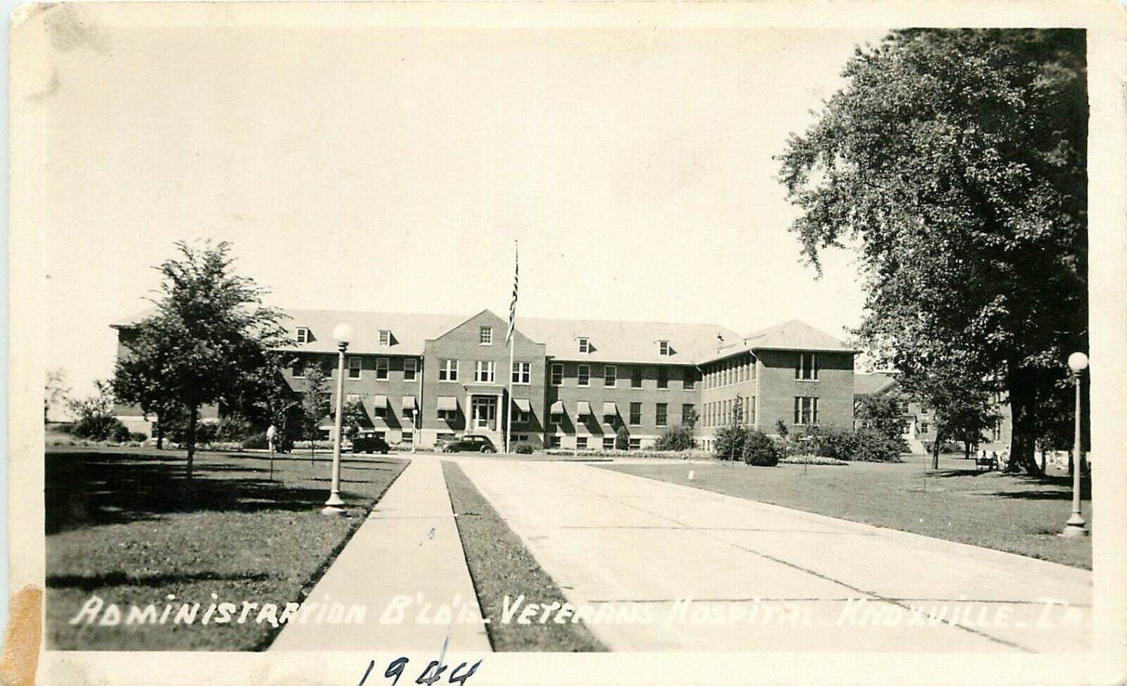 1944 Admin Bldg, Veterans Hospital, Knoxville, Iowa Real Photo Postcard/RPPC