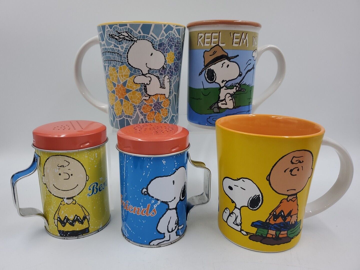 Peanuts Snoopy Charlie Brown Coffee Cup Mugs Tin Salt & Pepper Shakers Ot Of 5