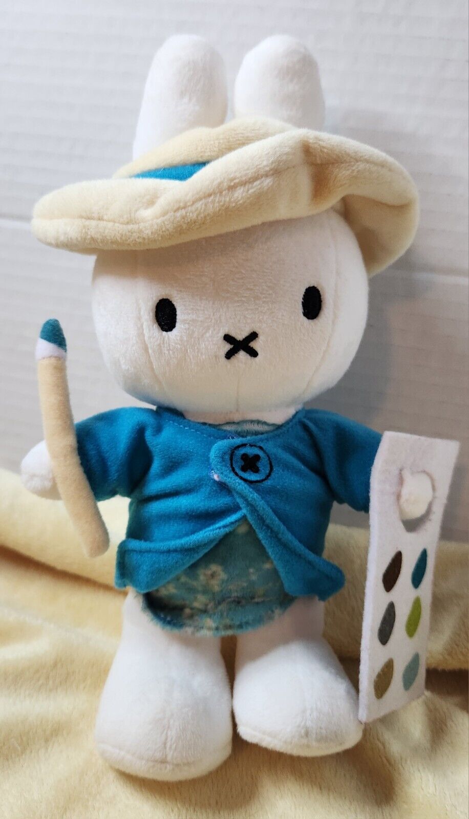 Miffy as an Artist, Amsterdam Van Gogh Museum. Excellent Condition 