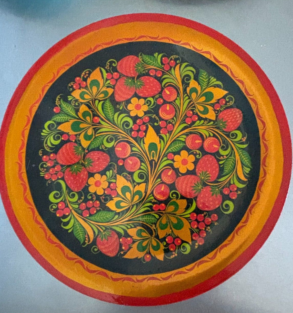 Russian KHOKHLOMA Style Hand Painted Plate Strawberries 9.75