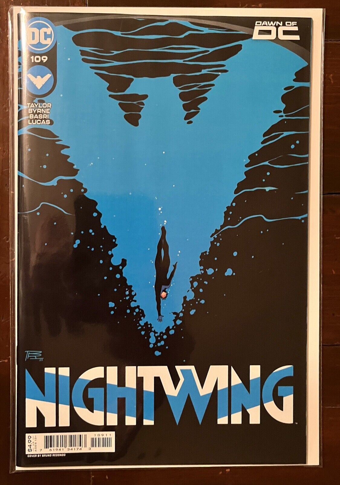 NIGHTWING 109  Bruno Redondo Cover A Tom Taylor Writer NM DC Comics 1st Printing