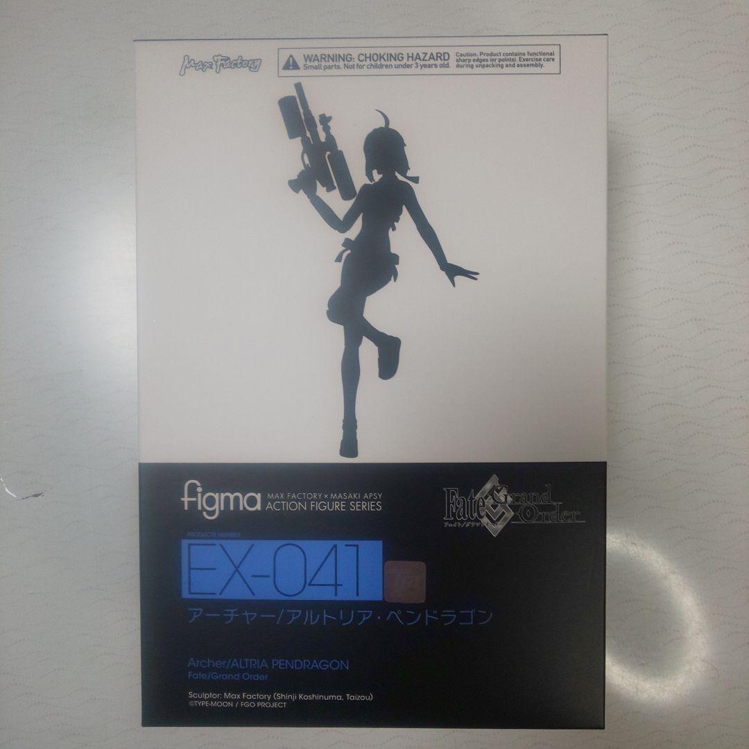 figma EX-041 Archer/Artoria Pendragon (Swimsuit)