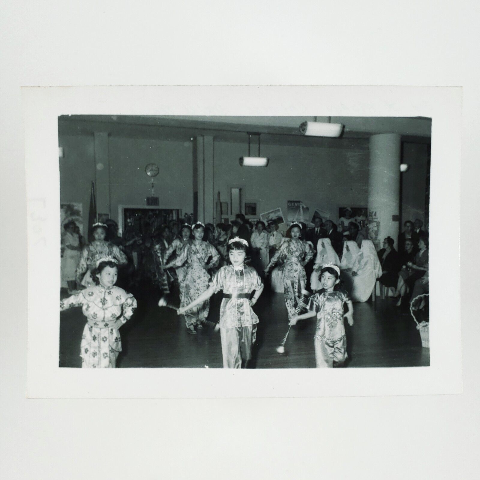 St Mary\'s Chinese Drill Team Photo 1950s San Francisco California Girls H820