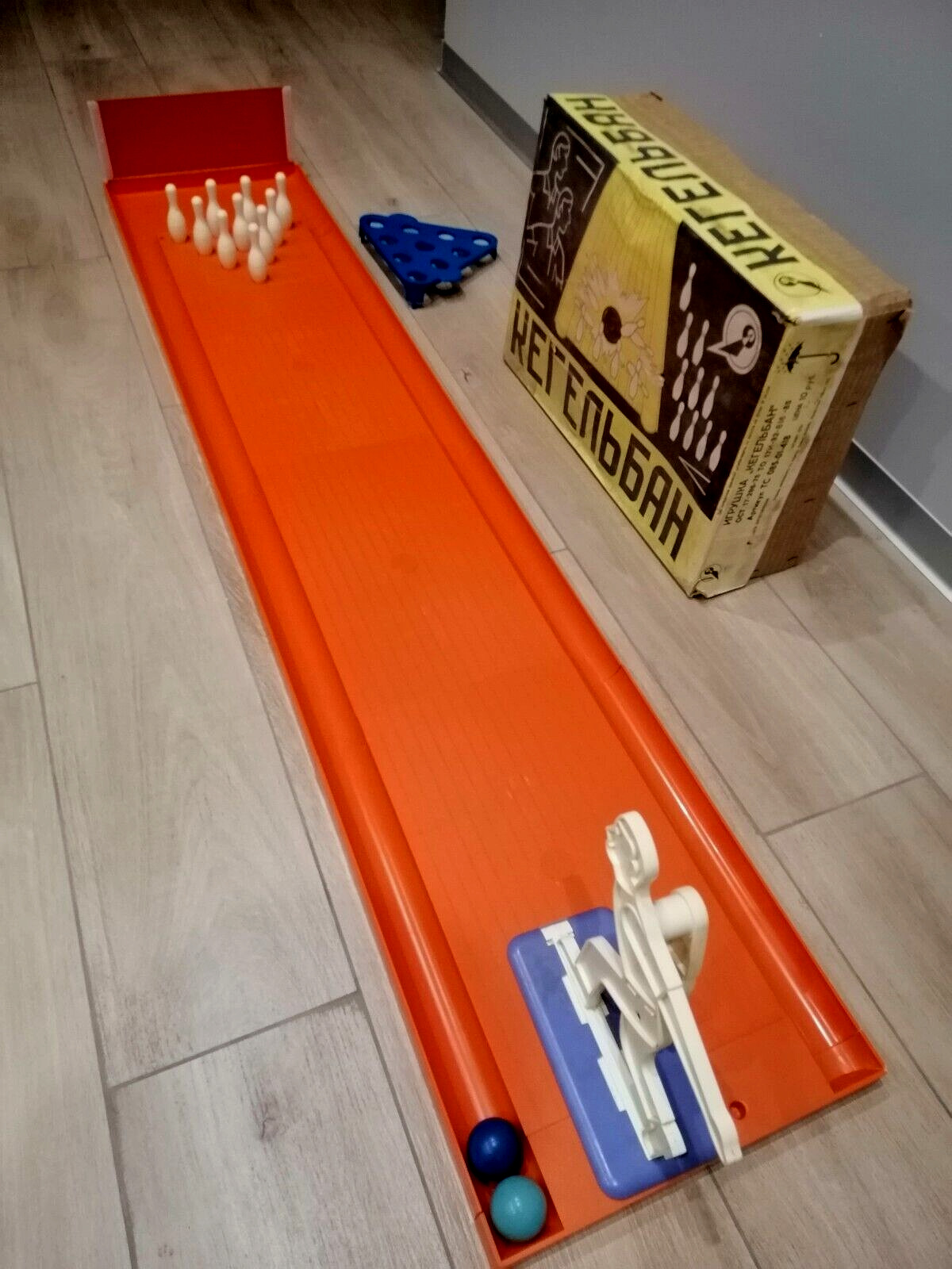 Vintage USSR Bowling Game Soviet Game KEGELBAN 1980 Action Game in BOX