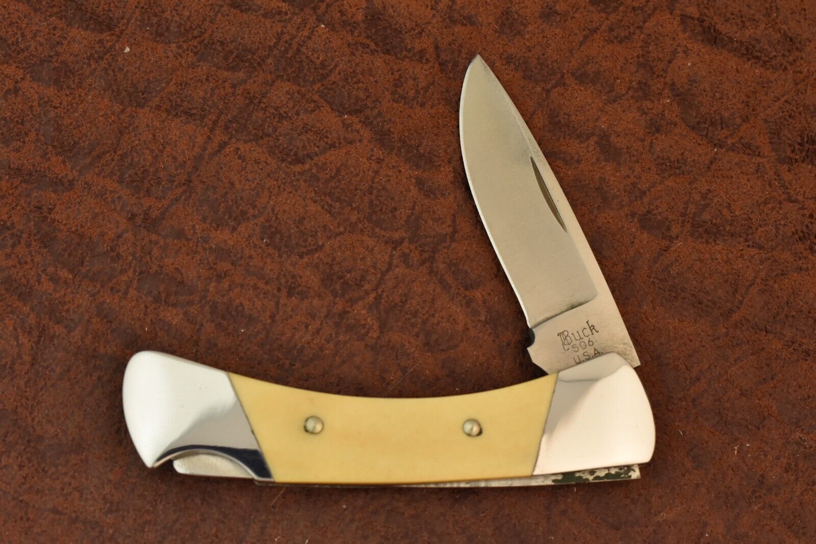 BUCK MADE IN USA 1980's SMOOTH MICARTA LOCKBACK KNIFE 505 NICE (15852)