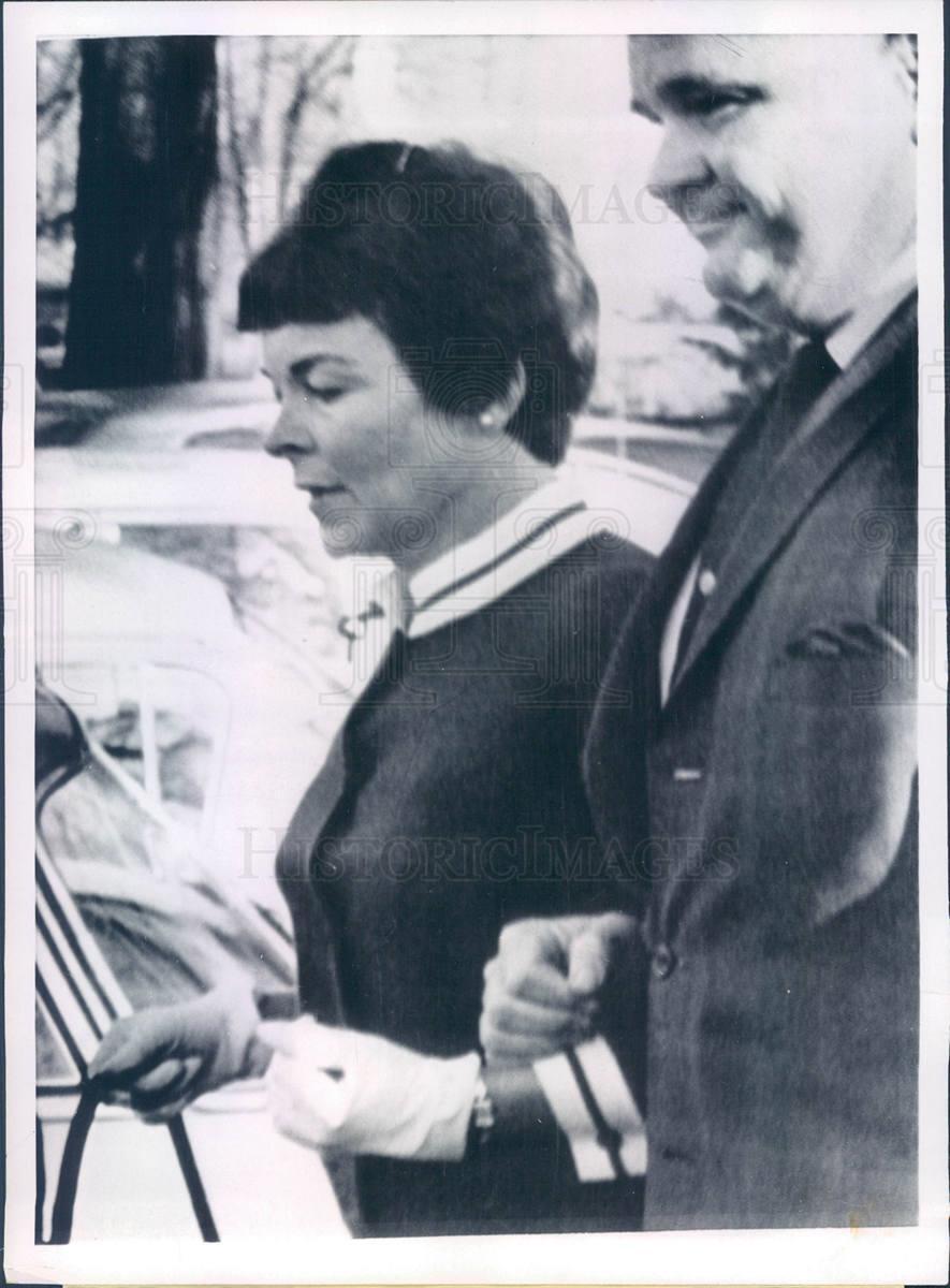 1966 Press Photo Freehold NJ Marjorie Farber Widow of Murder Victim - ner6281